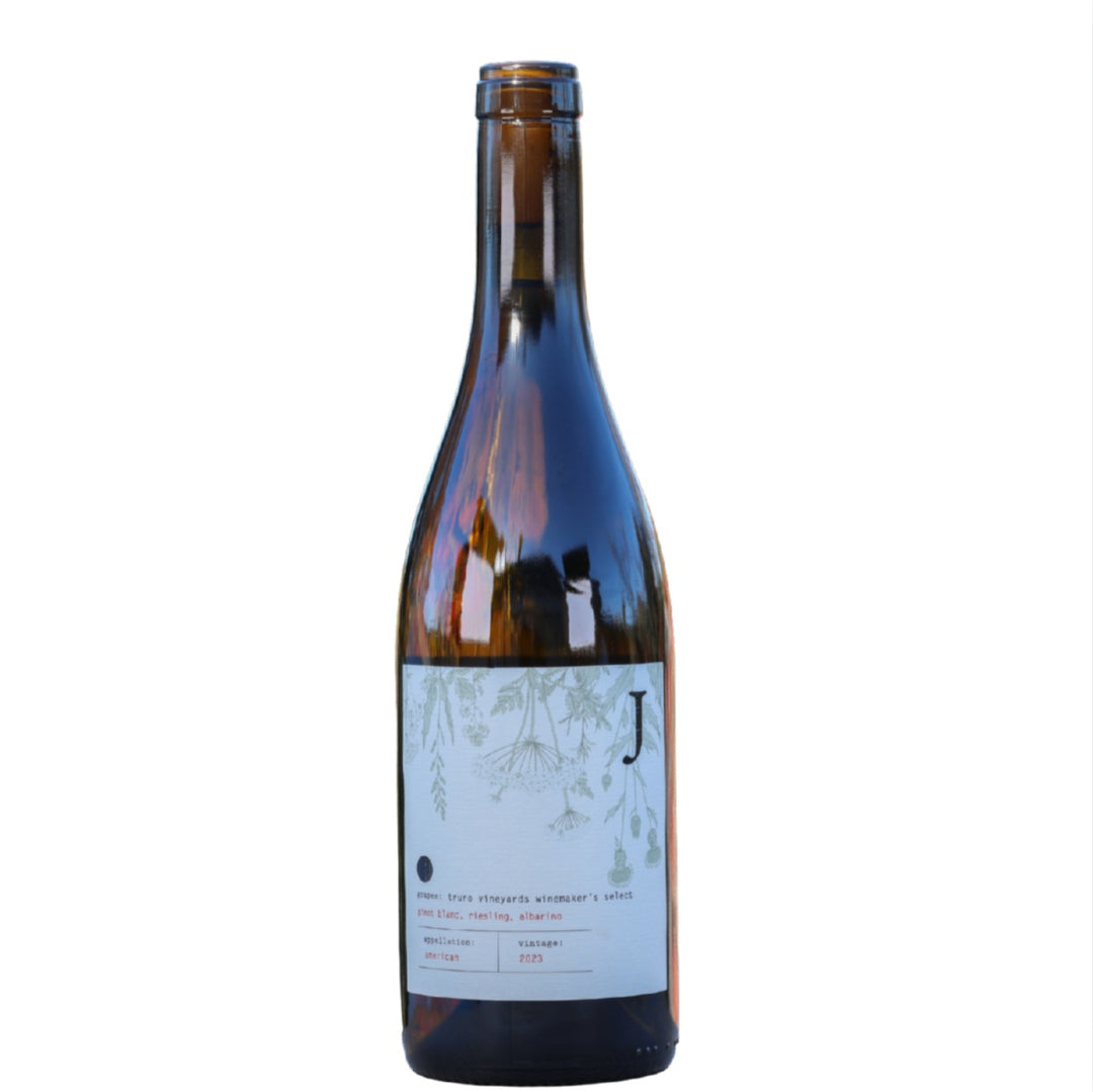 J Blend white wine at Perrys Provincetown